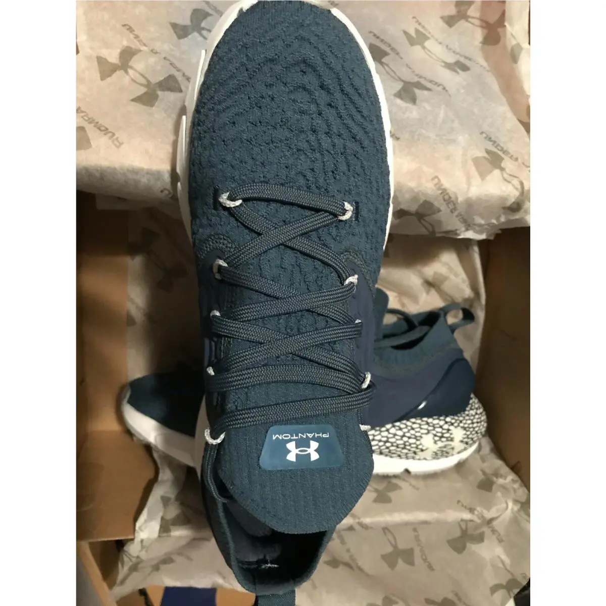 Under Armour shoes - Under Armour HOVR Phantom 2 - 3023017-402 - Black/White 7