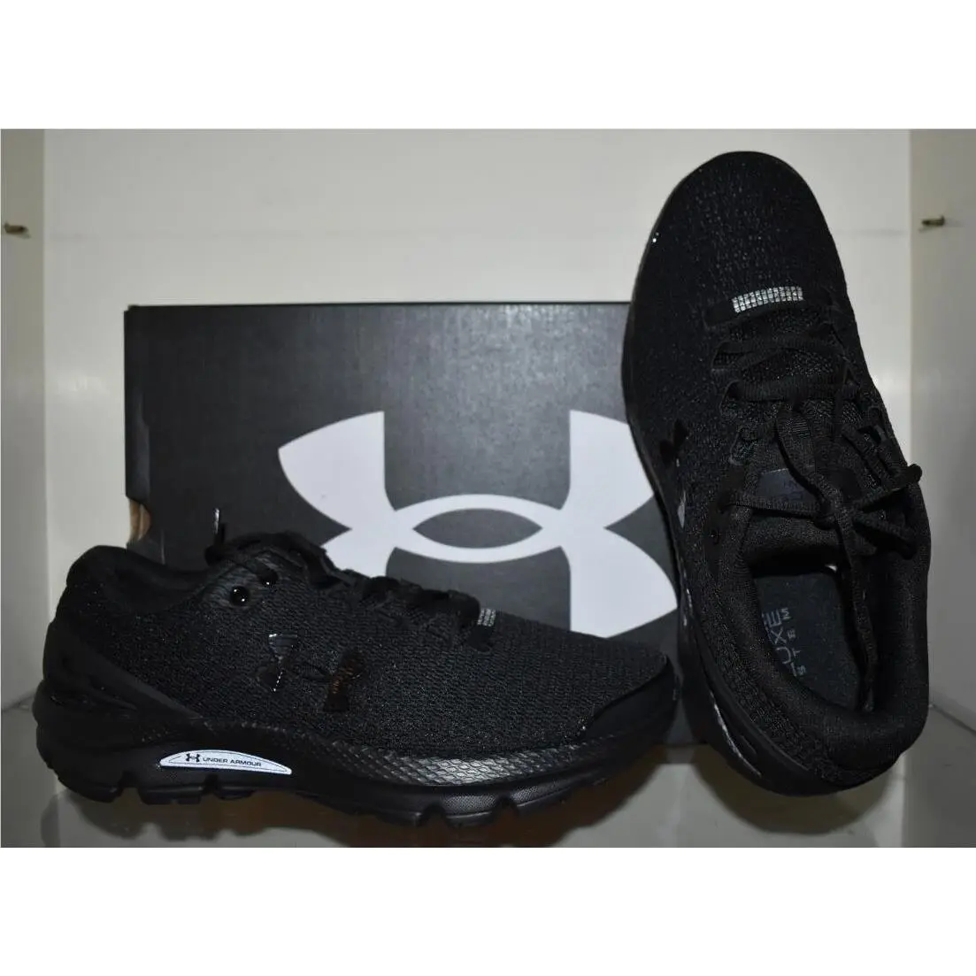 Under Armour shoes - Under Armour Charged Gemini - Charged Gemini - 3026501-002 - Black 0
