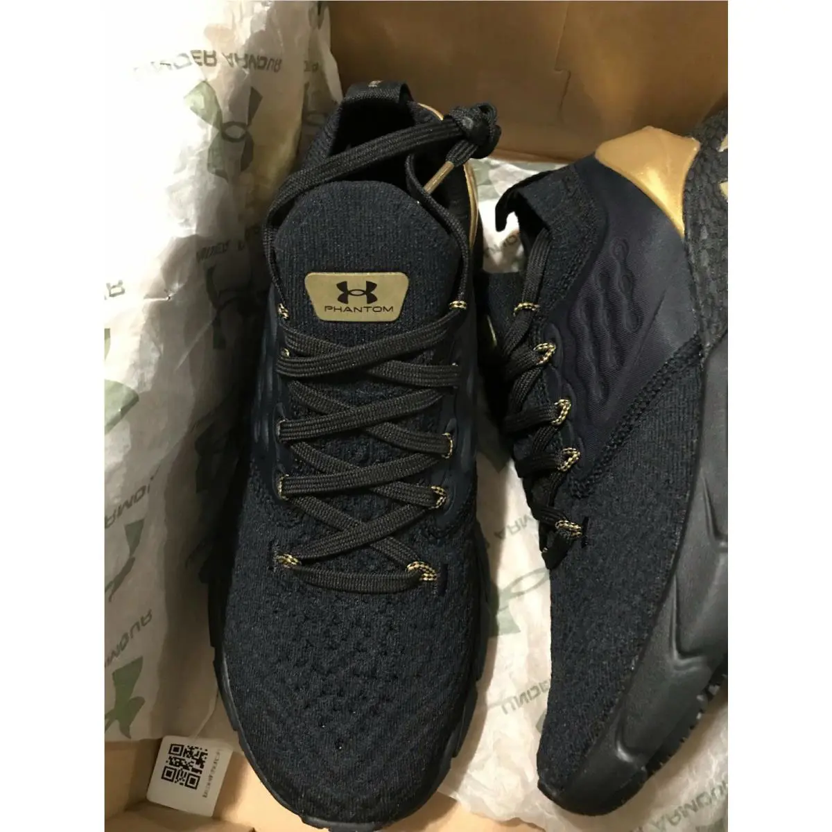 Under Armour shoes - UNDER ARMOUR HOVR PHANTOM 2 MTLC - 3023903-001 - Black/Gold METALLIC 7