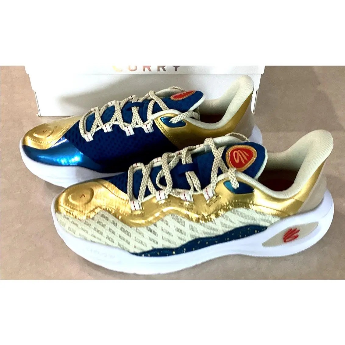 Under Armour shoes - Under Armour Curry Flow - Curry Flow - 3026617-300 - White 1
