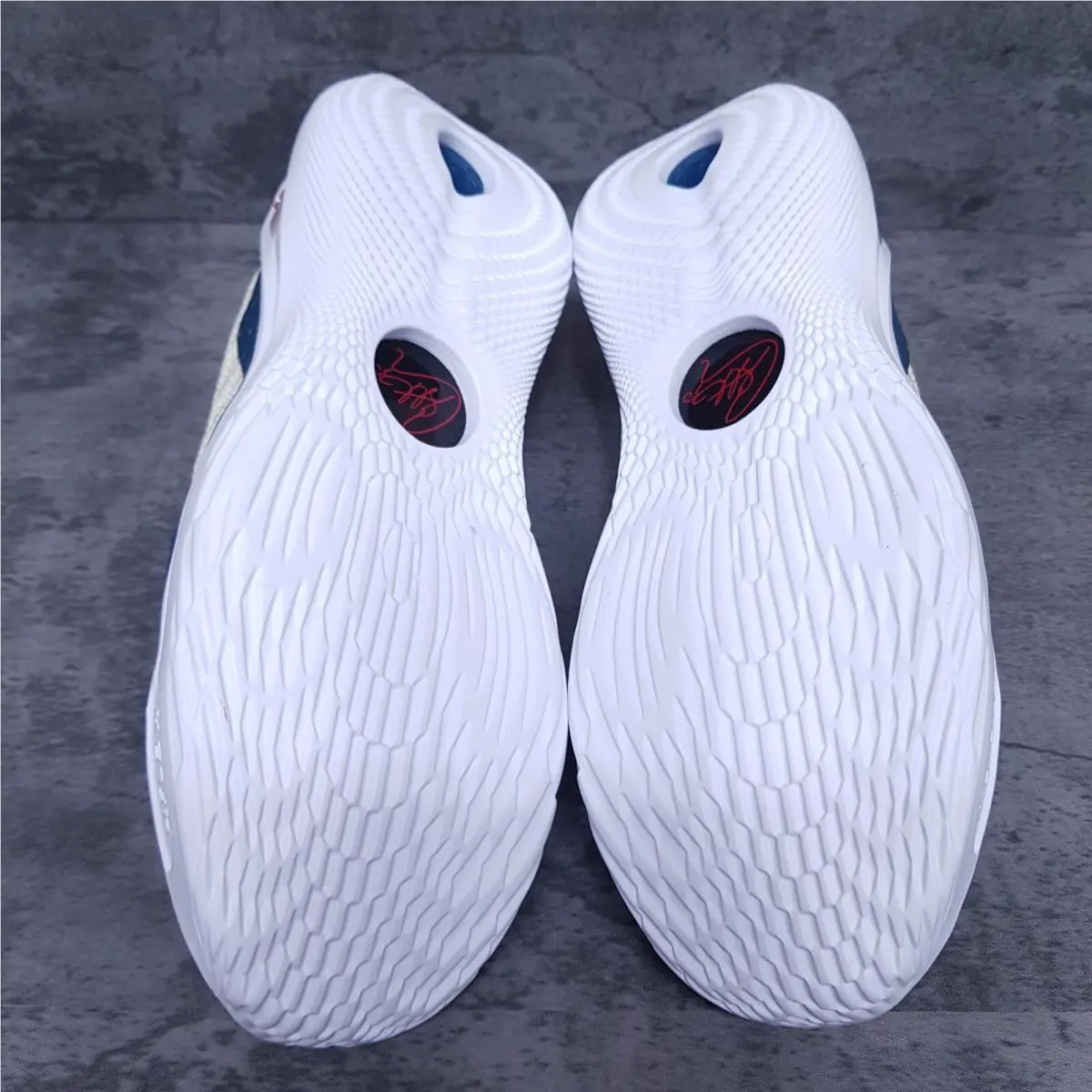 Under Armour shoes - Under Armour Curry Flow - Curry Flow - 3026617-300 - Gold 4