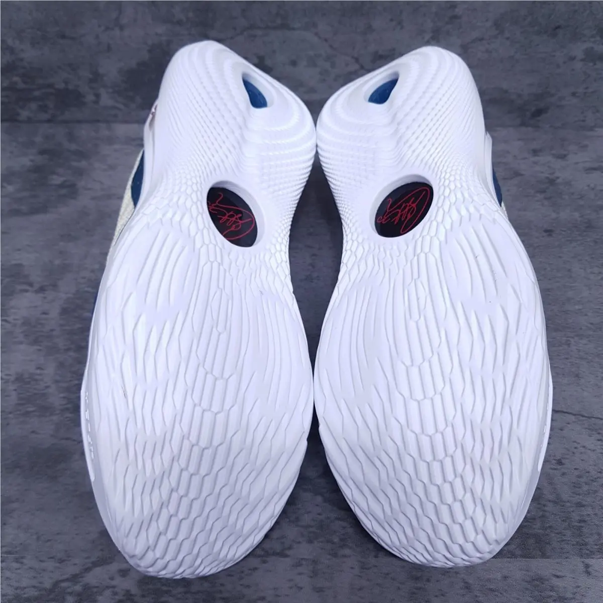 Under Armour shoes - Under Armour Curry Flow - Curry Flow - 3026617-300 - Gold 4