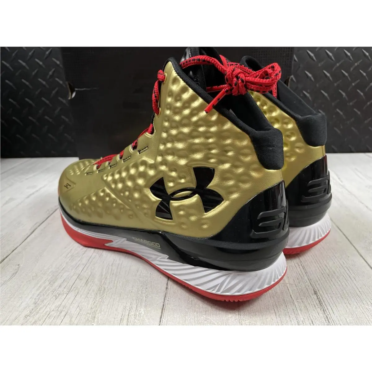 Under Armour shoes - Under armour Curry 1 - Curry - 3026048900 - Gold (UPC: 0195253239366) 6