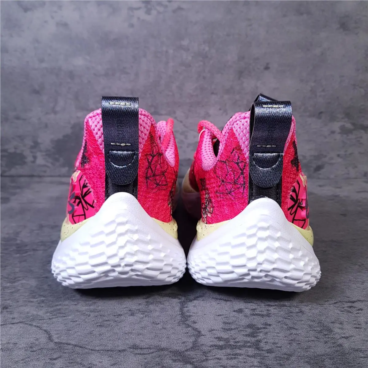 Under Armour shoes - Curry 10 - Curry - 3026296-600 - Pink (UPC: 0196040280851) 2