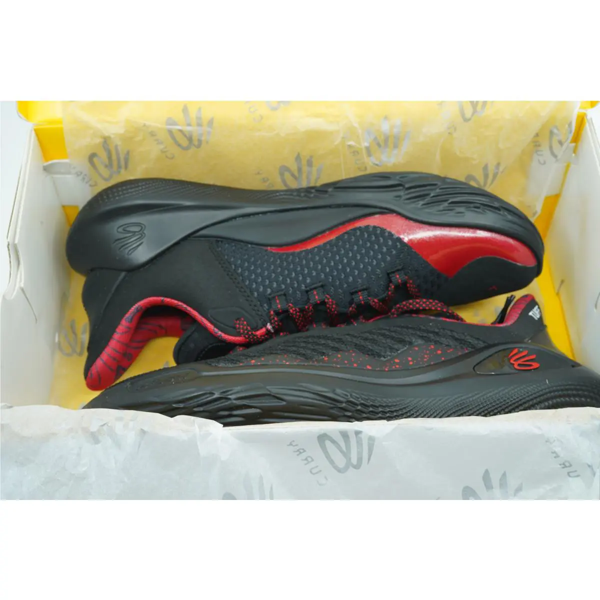 Under Armour shoes - Curry 11 - Curry - Black/Red 2