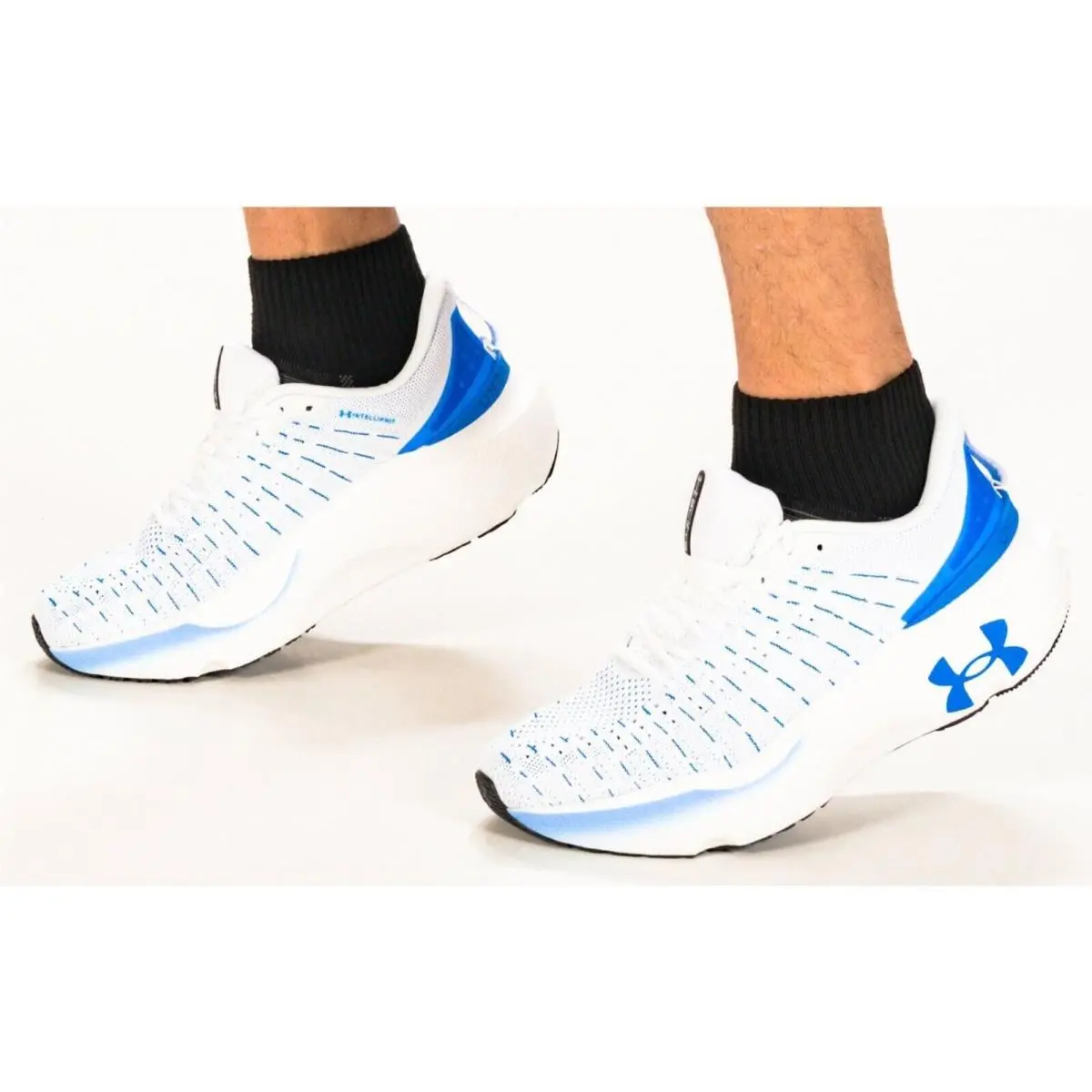 Under Armour shoes 6