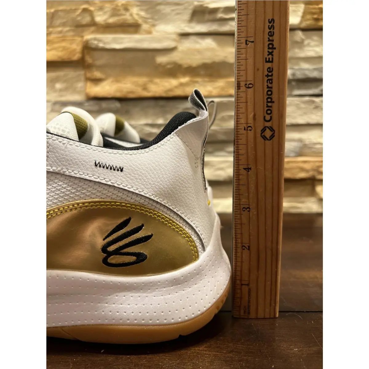 Under Armour shoes - White 10
