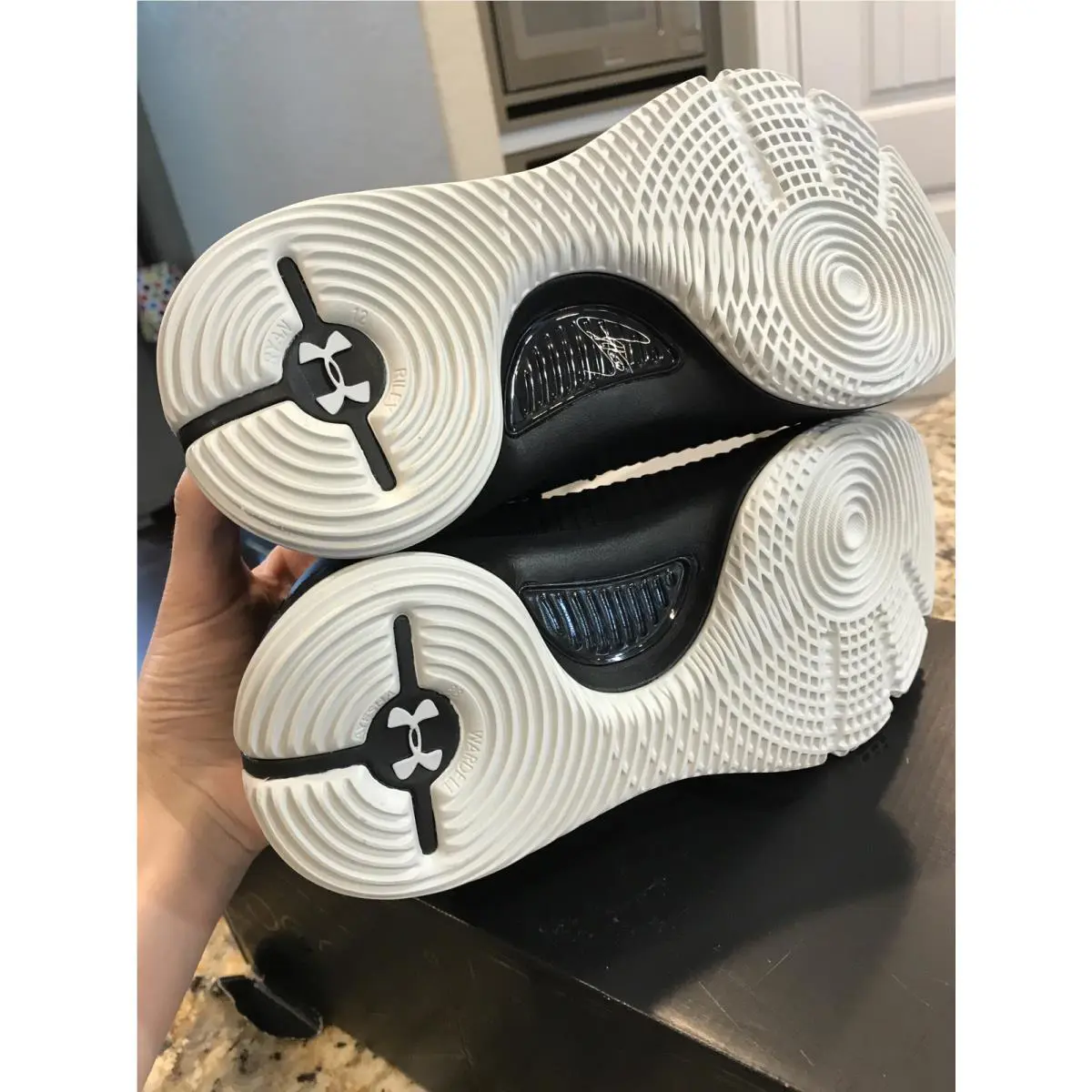 Under Armour shoes - CURRY 4 LOW - CURRY LOW - Black, Manufacturer: BLACK WHITE 4