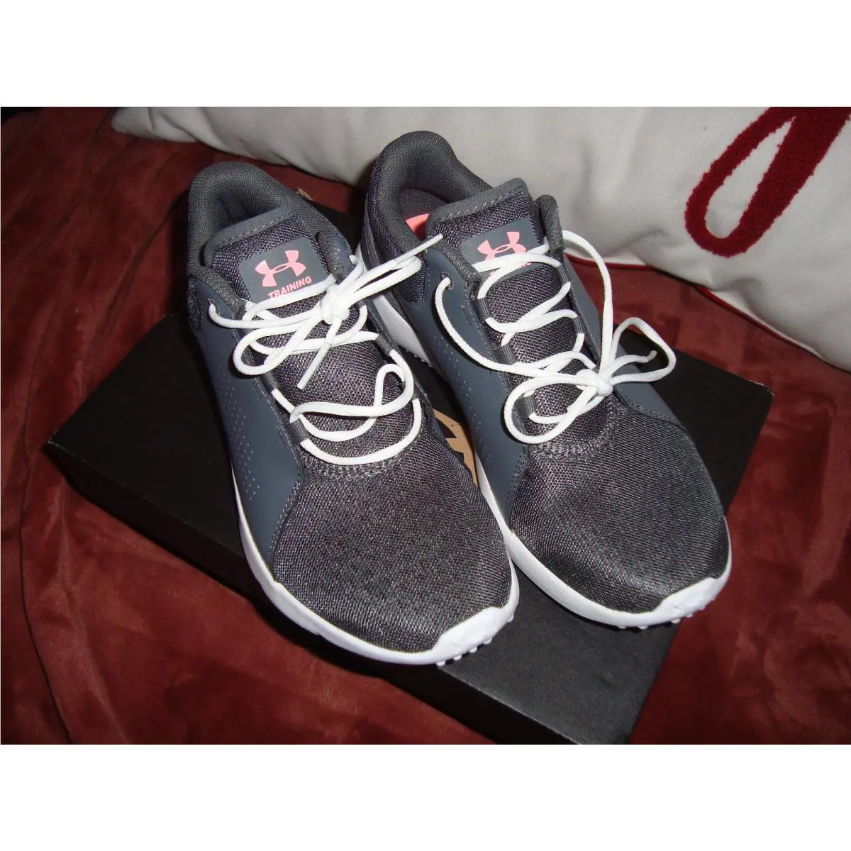 Under Armour shoes - UA W SQUAD - SQUAD - Gray 0