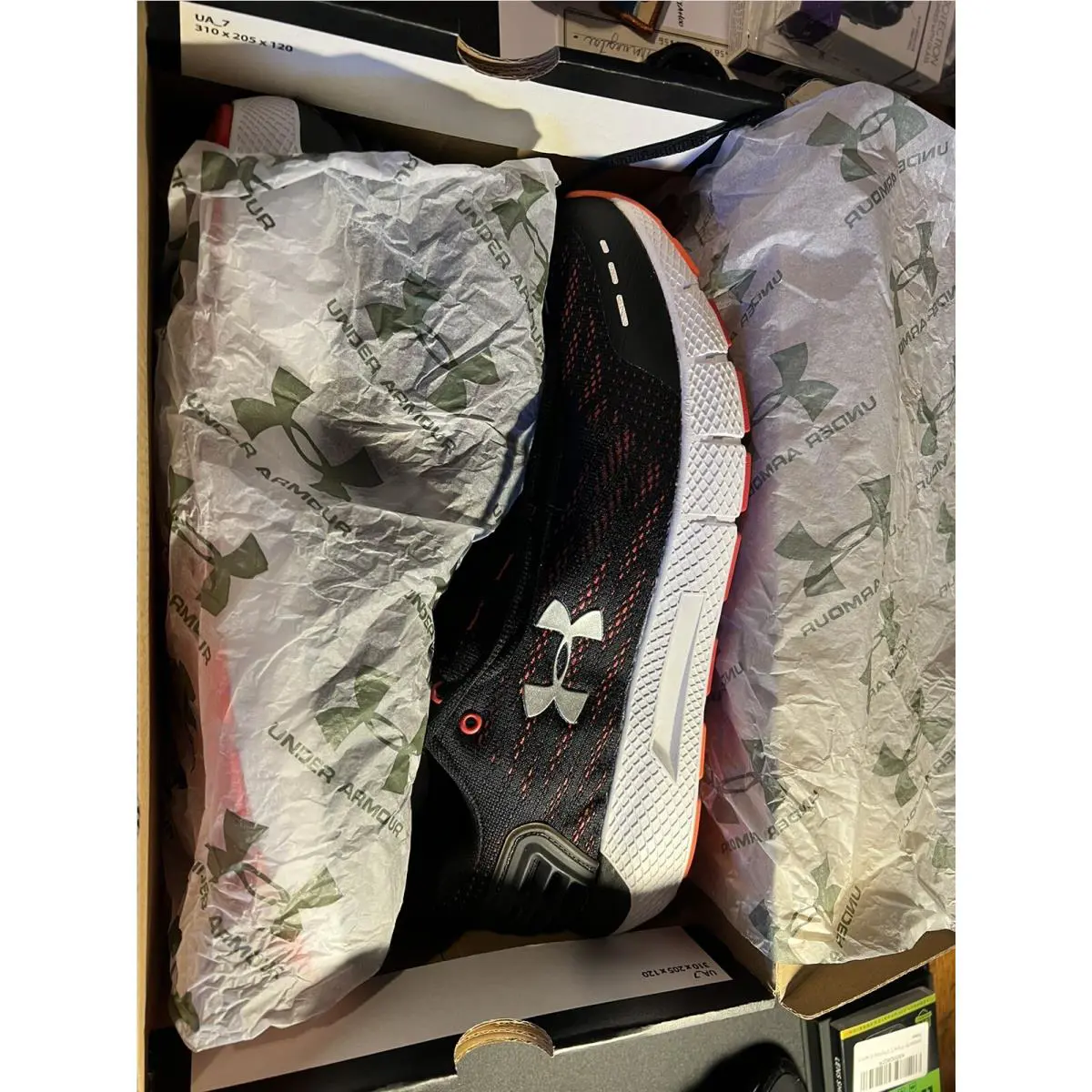 Under Armour shoes - Under Armour Charged Rogue - Charged Rogue - Black 5