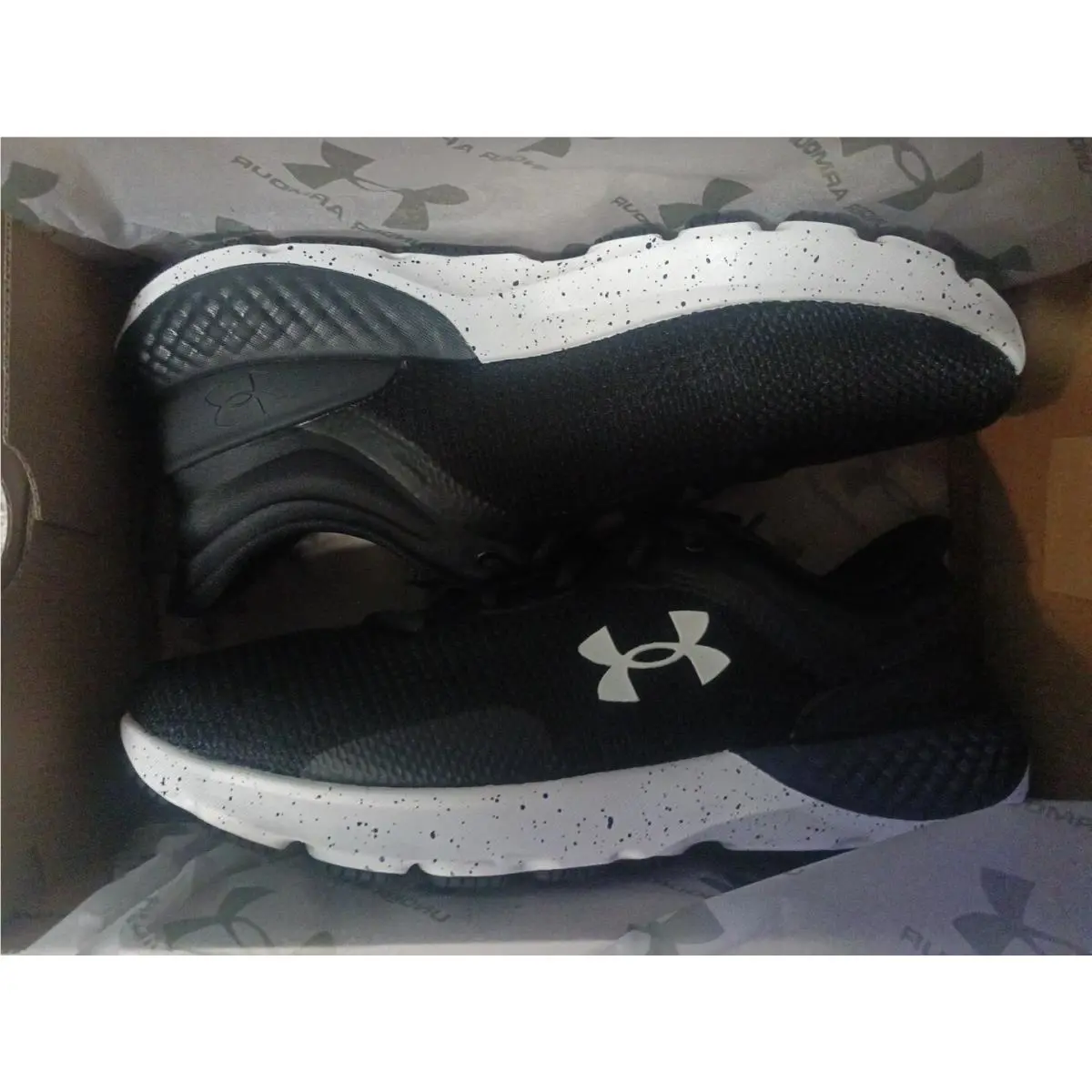 Under Armour shoes - Under Armour Charged Assert 8 - Black 2