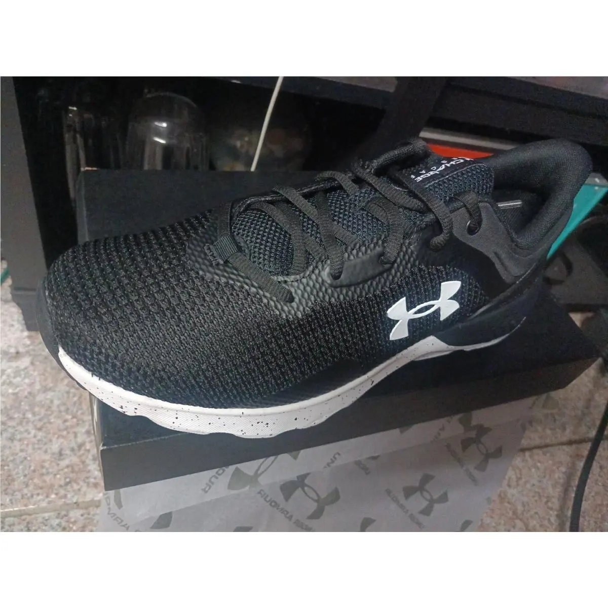 Under Armour shoes - Under Armour Charged Assert 8 - Black 3