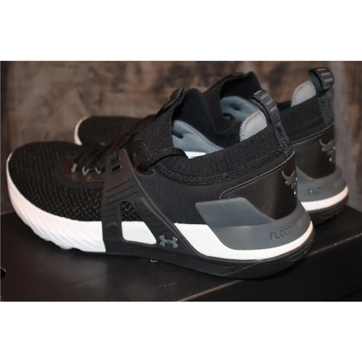 Under Armour shoes - Black & White 3