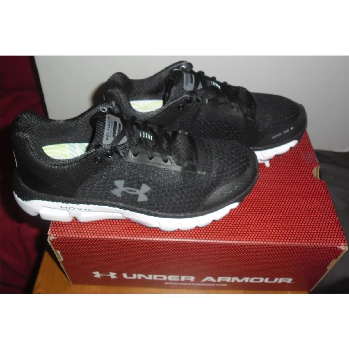 Under Armour shoes - Under Armour HOVR Infinite - HOVR Infinite - 3021396-002 - Black 1