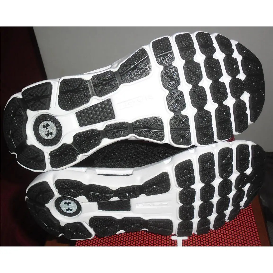 Under Armour shoes - Under Armour HOVR Infinite - HOVR Infinite - 3021396-002 - Black 5