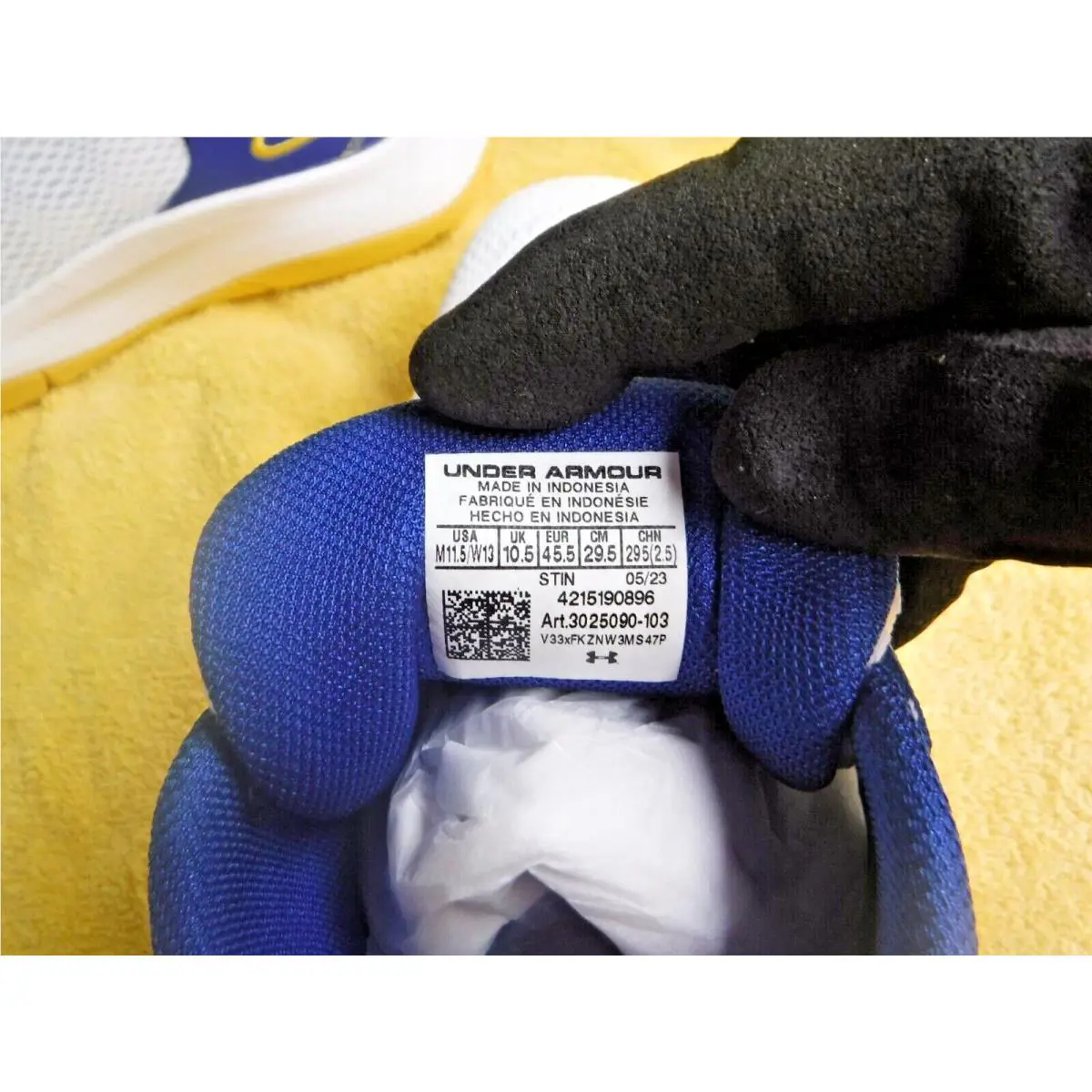 Under Armour shoes - Under Armour Curry 3Z6 - Curry - ART 3025090-103 - BLUE/WHITE W/ YELLOW (UPC: 196883010202) 12
