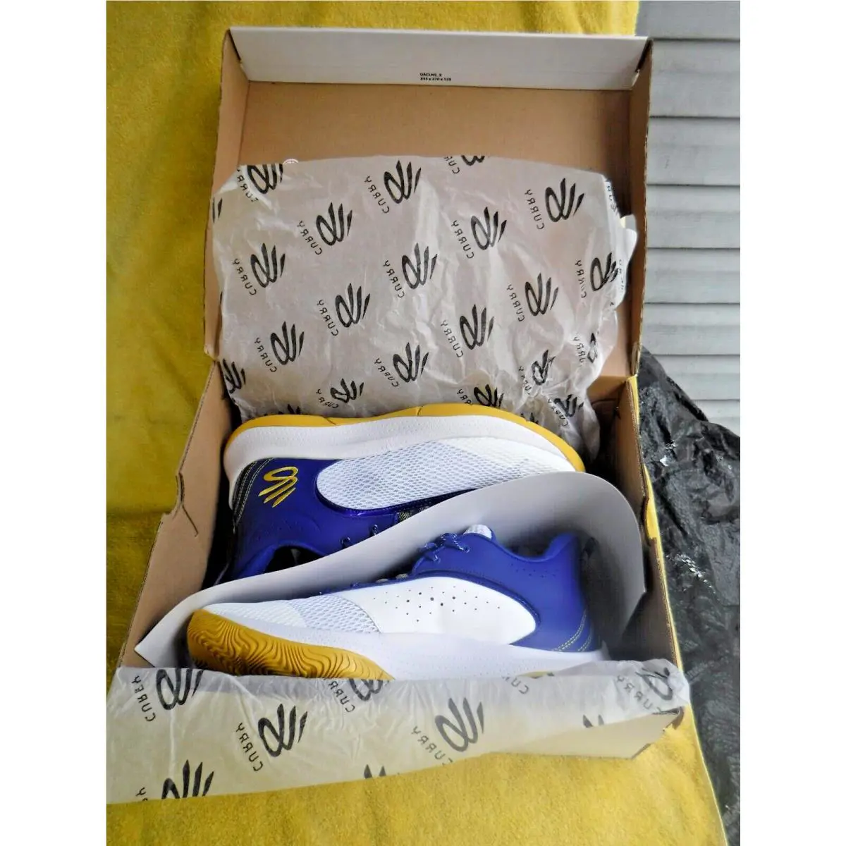 Under Armour shoes - Under Armour Curry 3Z6 - Curry - ART 3025090-103 - BLUE/WHITE W/ YELLOW (UPC: 196883010202) 13