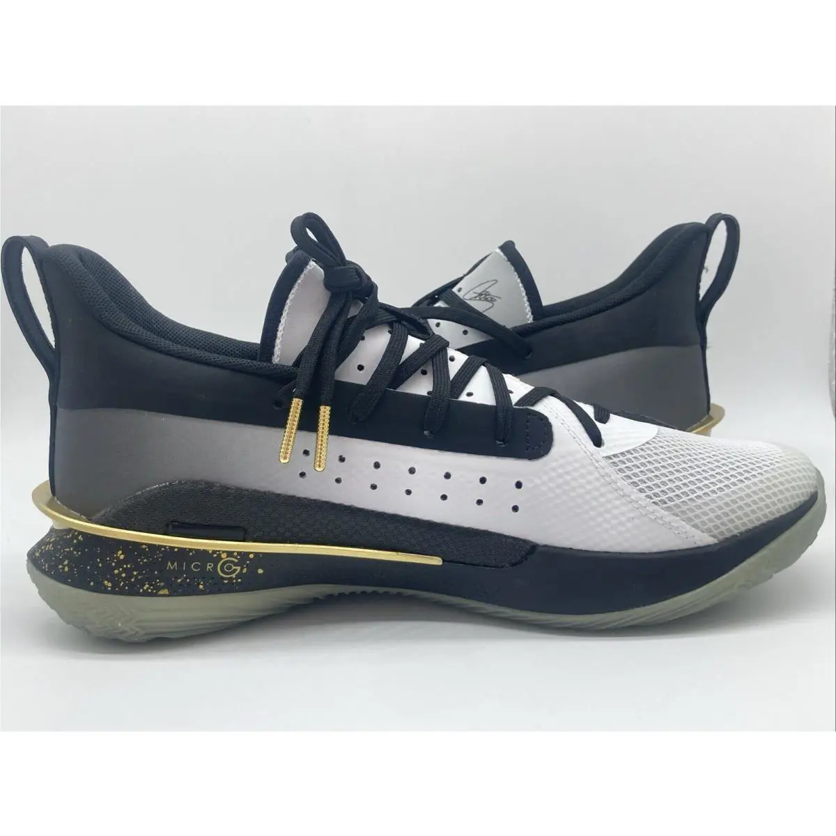 Under Armour shoes - Under Armour Curry 7 - Curry - 3023300-104 - Black 1