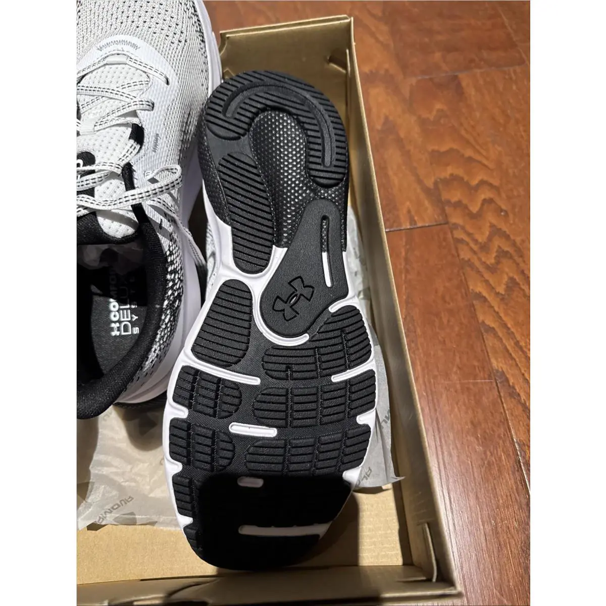 Under Armour shoes - Under Armour HOVR Turbulence 2 - 3026520-105 - White (UPC: 0196884656676) 6