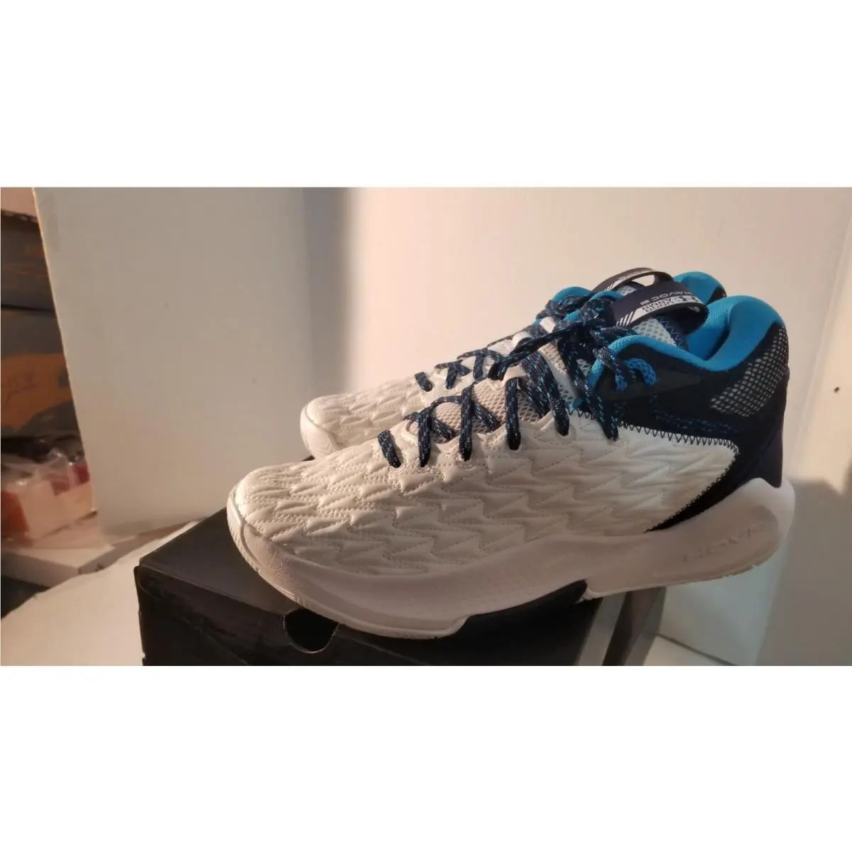 Under Armour shoes - HOVR 5 Havoc Clone - HOVR Havoc Clone - White/Midnight Navy/White (UPC: 195253713637) 1