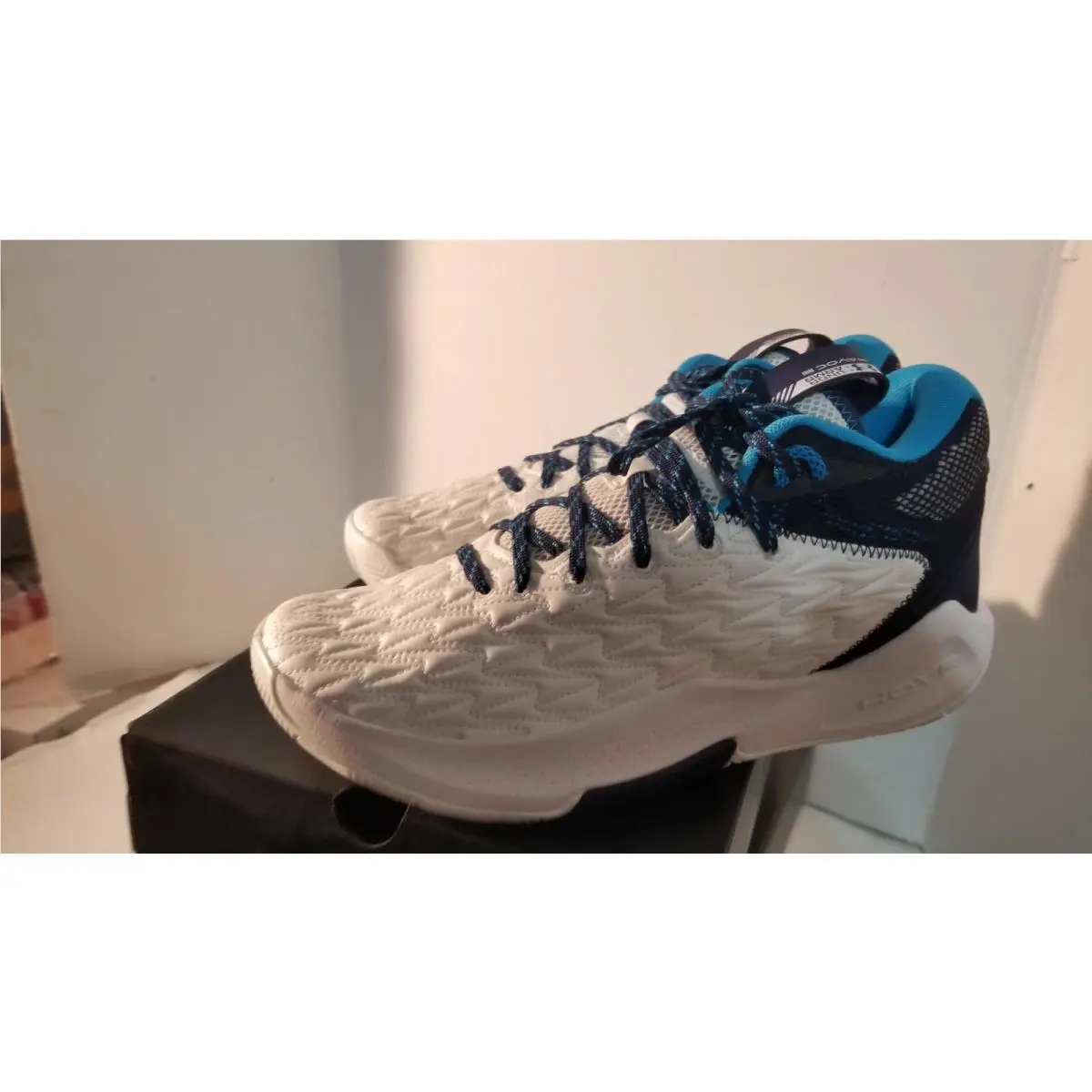 Under Armour shoes - HOVR 5 Havoc Clone - HOVR Havoc Clone - White/Midnight Navy/White (UPC: 195253713637) 2