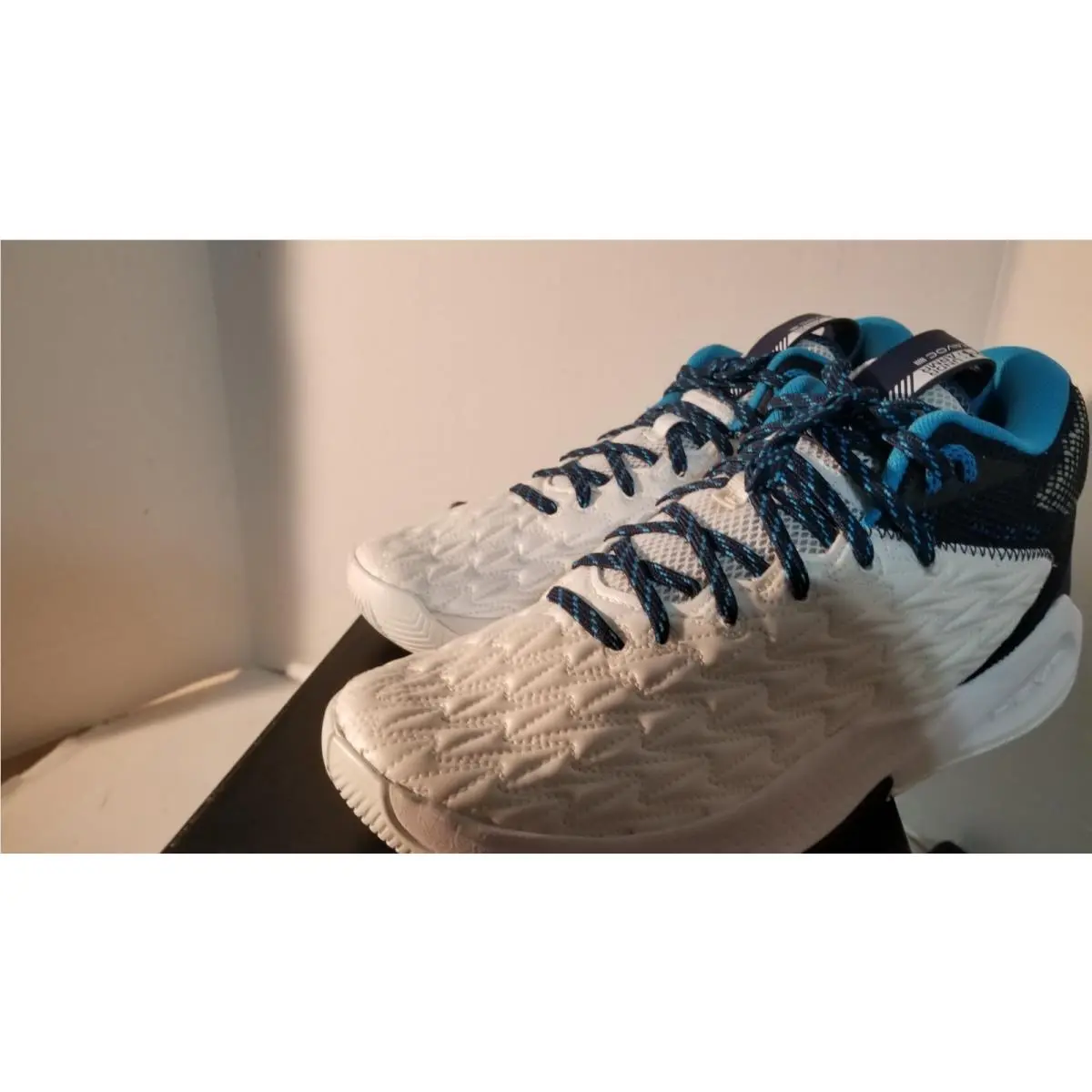 Under Armour shoes - HOVR 5 Havoc Clone - HOVR Havoc Clone - White/Midnight Navy/White (UPC: 195253713637) 3
