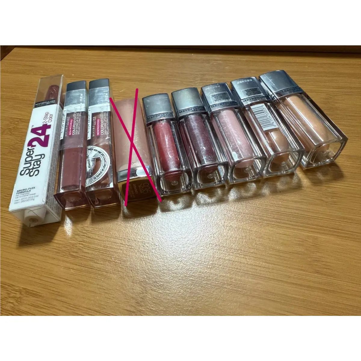 Lot Of 8 Maybelline Lipgloss Lipstick