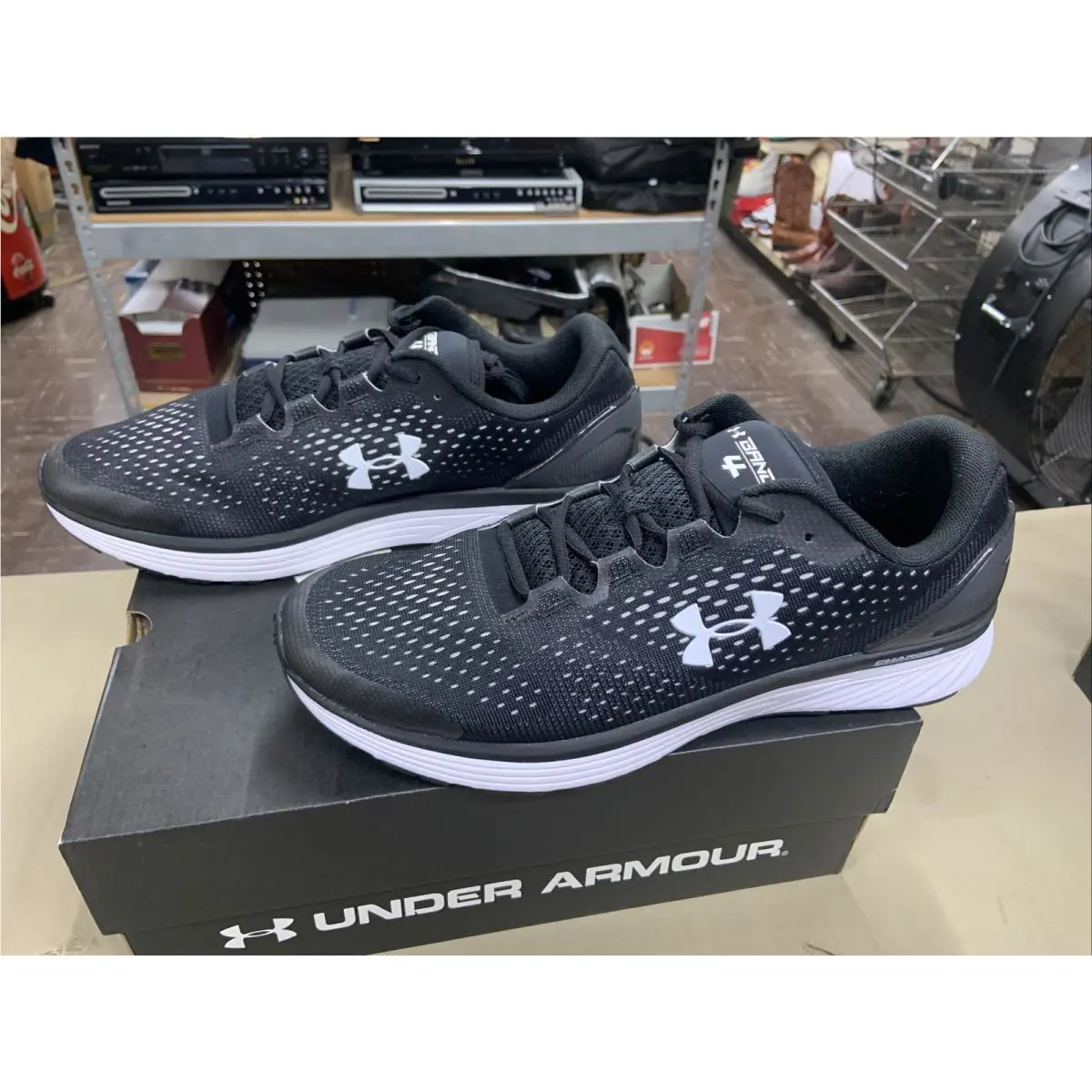 Under Armour shoes - Charged Bandit 4 - Charged Bandit - 3020321-001 - Black (UPC: 191633885796) 2
