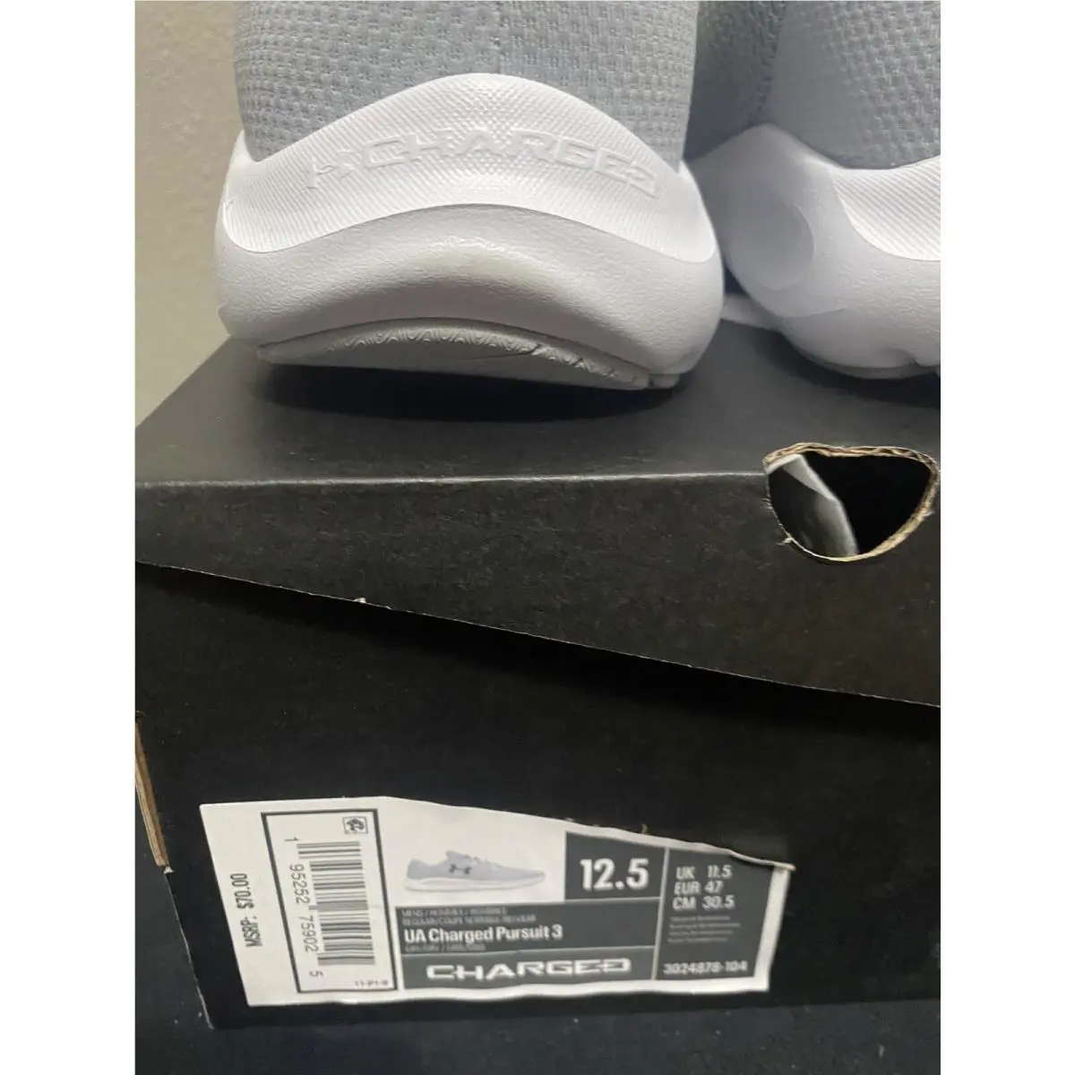 Under Armour shoes - Under Armour Charged Pursuit 3 - White 3