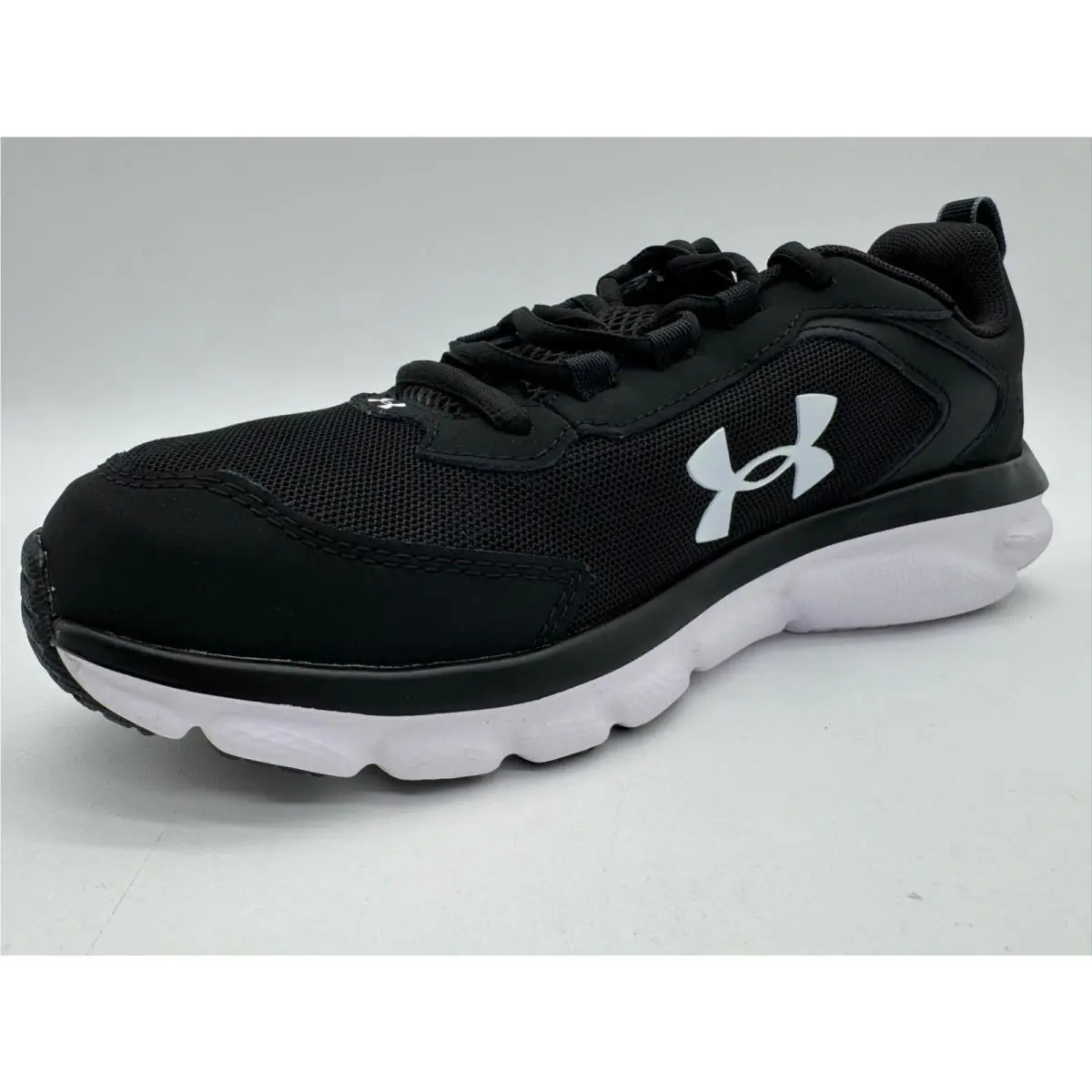 Under Armour shoes - UA BGS ASSERT 9 - BGS ASSERT - black white 1