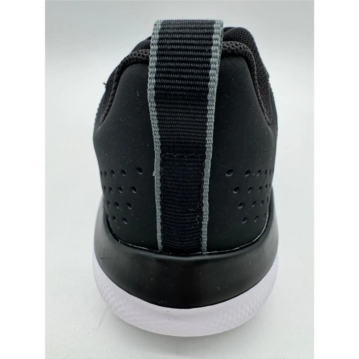 Under Armour shoes - UA BGS ASSERT 9 - BGS ASSERT - black white 3