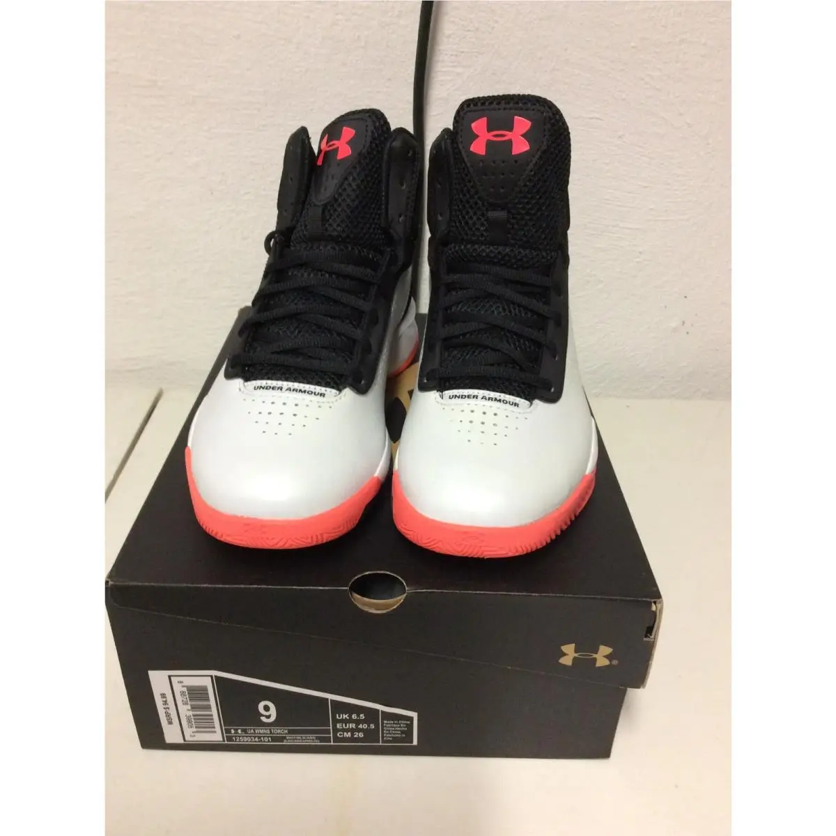Under Armour Women Micro G Torch 4 1259034-101 White Basketball Sneaker 9