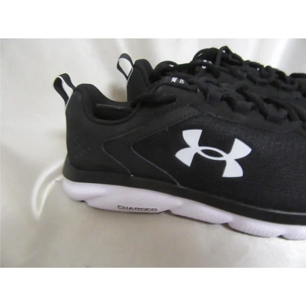 Under Armour shoes - Under Armour Charged Assert - Charged Assert - 3024862 001 - Black 9