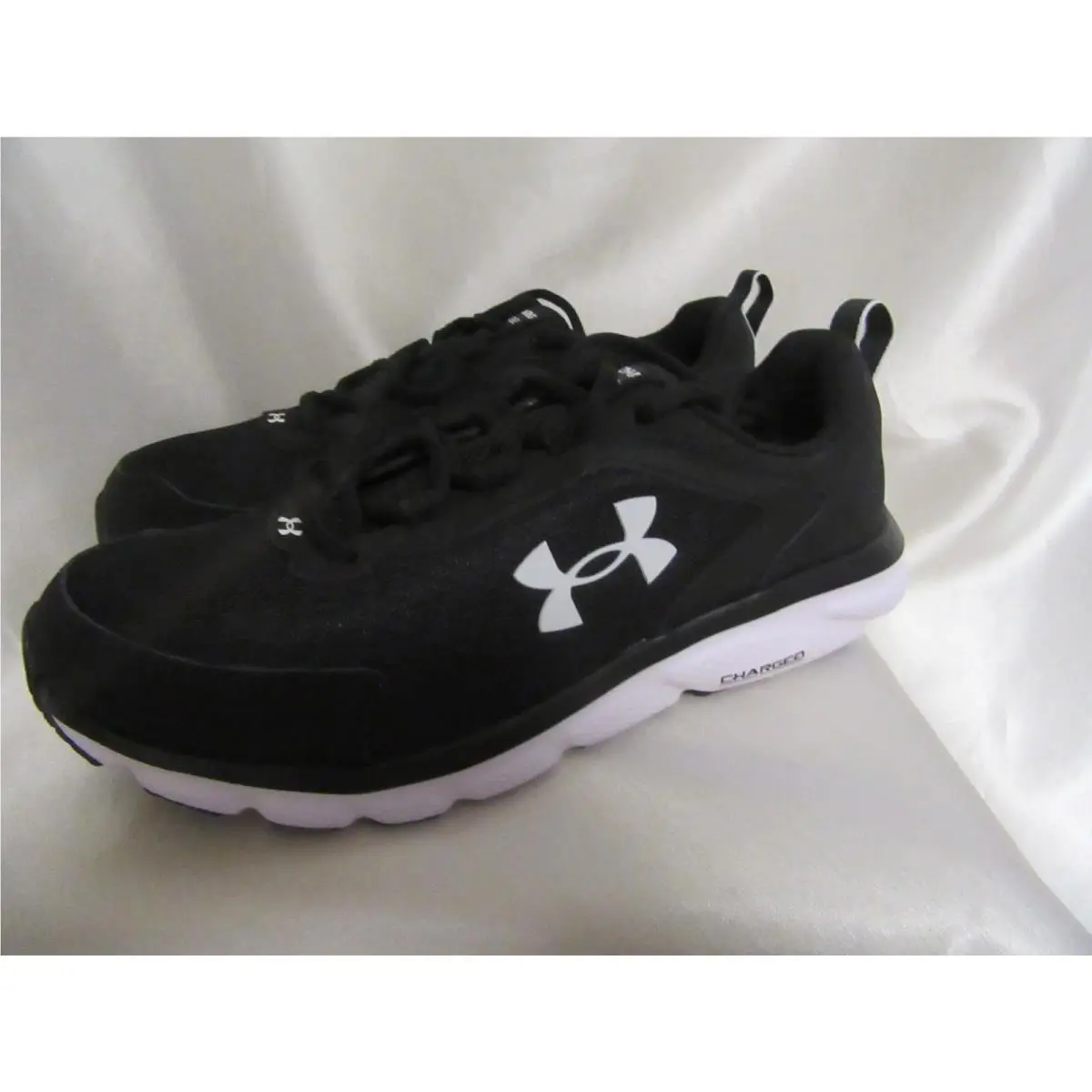 Under Armour shoes - Under Armour Charged Assert - Charged Assert - 3024862 001 - Black 4