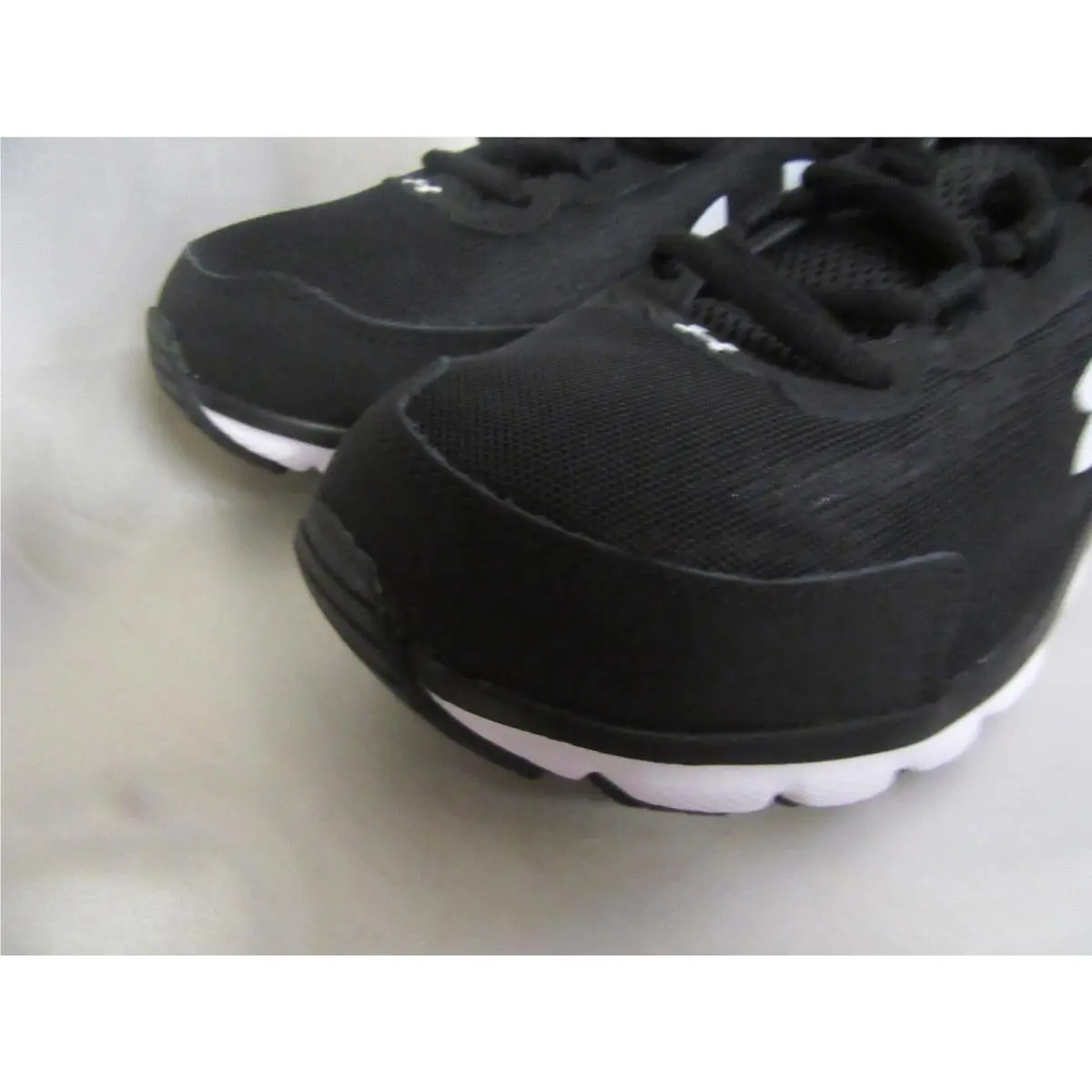 Under Armour shoes - Under Armour Charged Assert - Charged Assert - 3024862 001 - Black 5