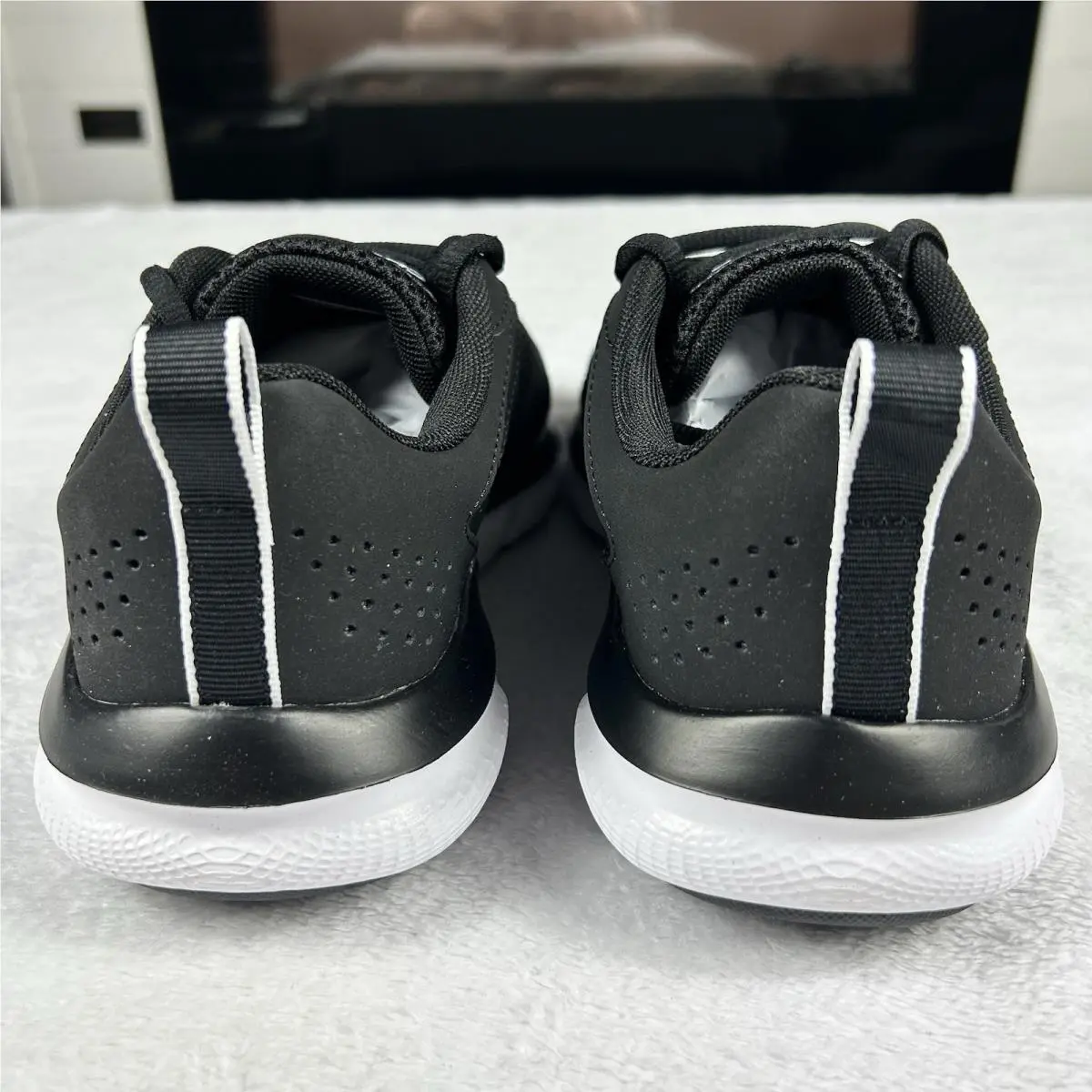 Under Armour shoes - Under Armour Charged Assert 9 - 3024862-001 - Black (UPC: 0195250100171) 8