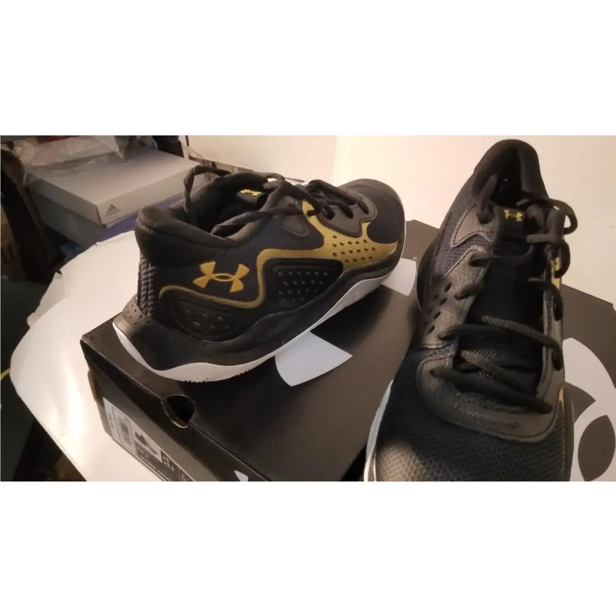 Under Armour shoes - Black (UPC: 196883139118) 2