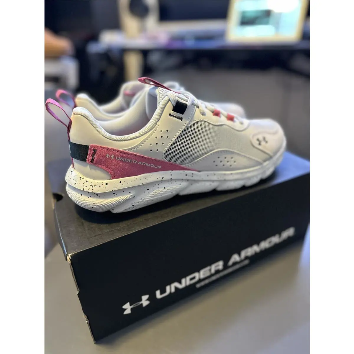 Under Armour shoes - Under Armour Charged Verssert - Charged Verssert - 3025751-104 - Gray 0