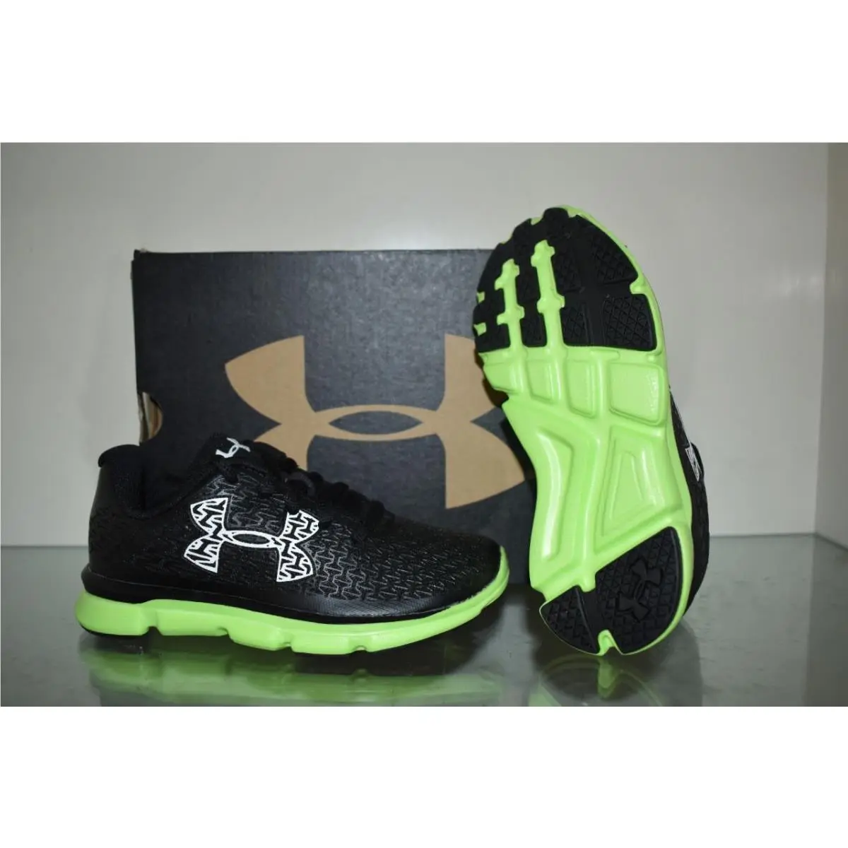 Under Armour Bps Clutchfit Rebelspeed Black/lime-white 1288015-002 Size 11K