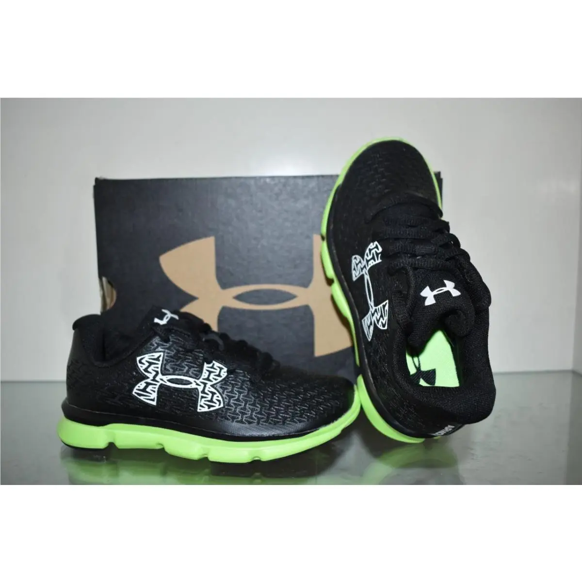 Under Armour shoes - Under Armour Clutchfit RebelSpeed - Clutchfit RebelSpeed - 1288015 002 - Black (UPC: 190078336313) 0