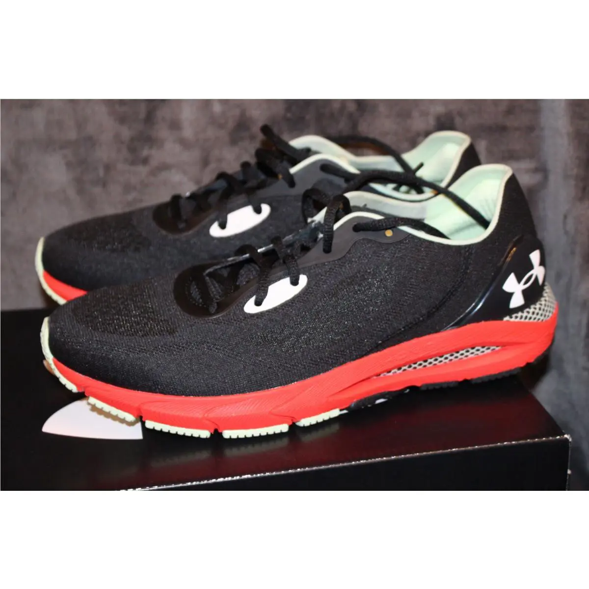 Under Armour Men`s UA Hovr Sonic 5 Sz 9.5 Rare Black/red Shoes UA Run 3024898