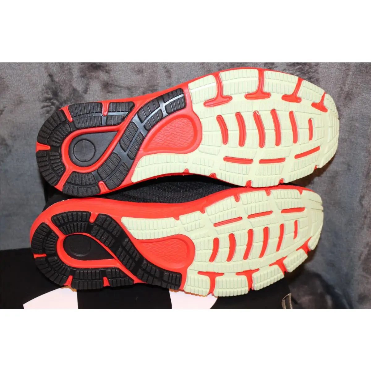 Under Armour shoes - Black and Red 7
