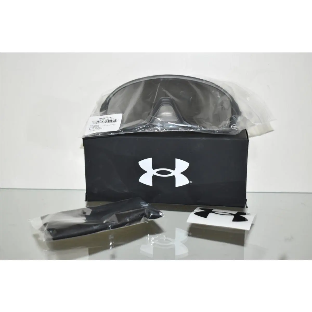 Under Armour Unisex UA Gameday Mirror Sunglasses 1374550-066 Concrete/silver