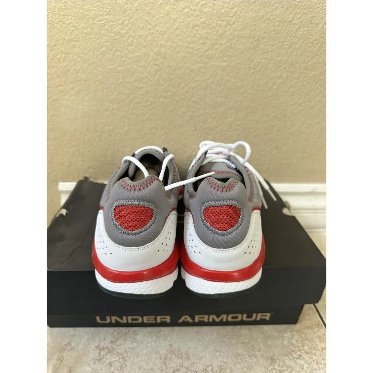 Under Armour shoes - UNDER ARMOUR MICRO G DEFEND 1231456-021 - Shoes - White And Red (UPC: 887162039525) 2