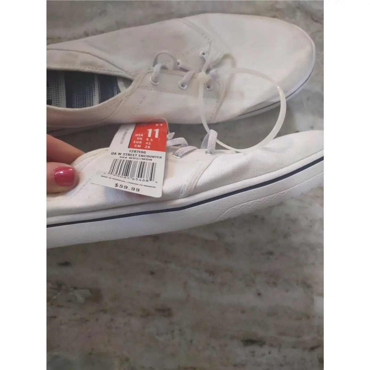 Under Armour shoes - White (UPC: 190085654684) 1