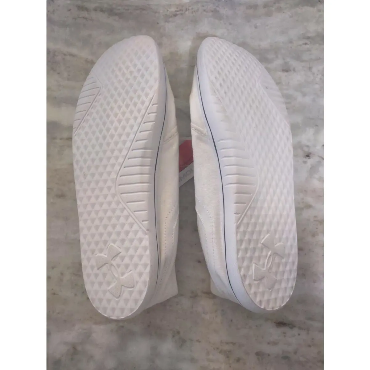 Under Armour shoes - White (UPC: 190085654684) 2
