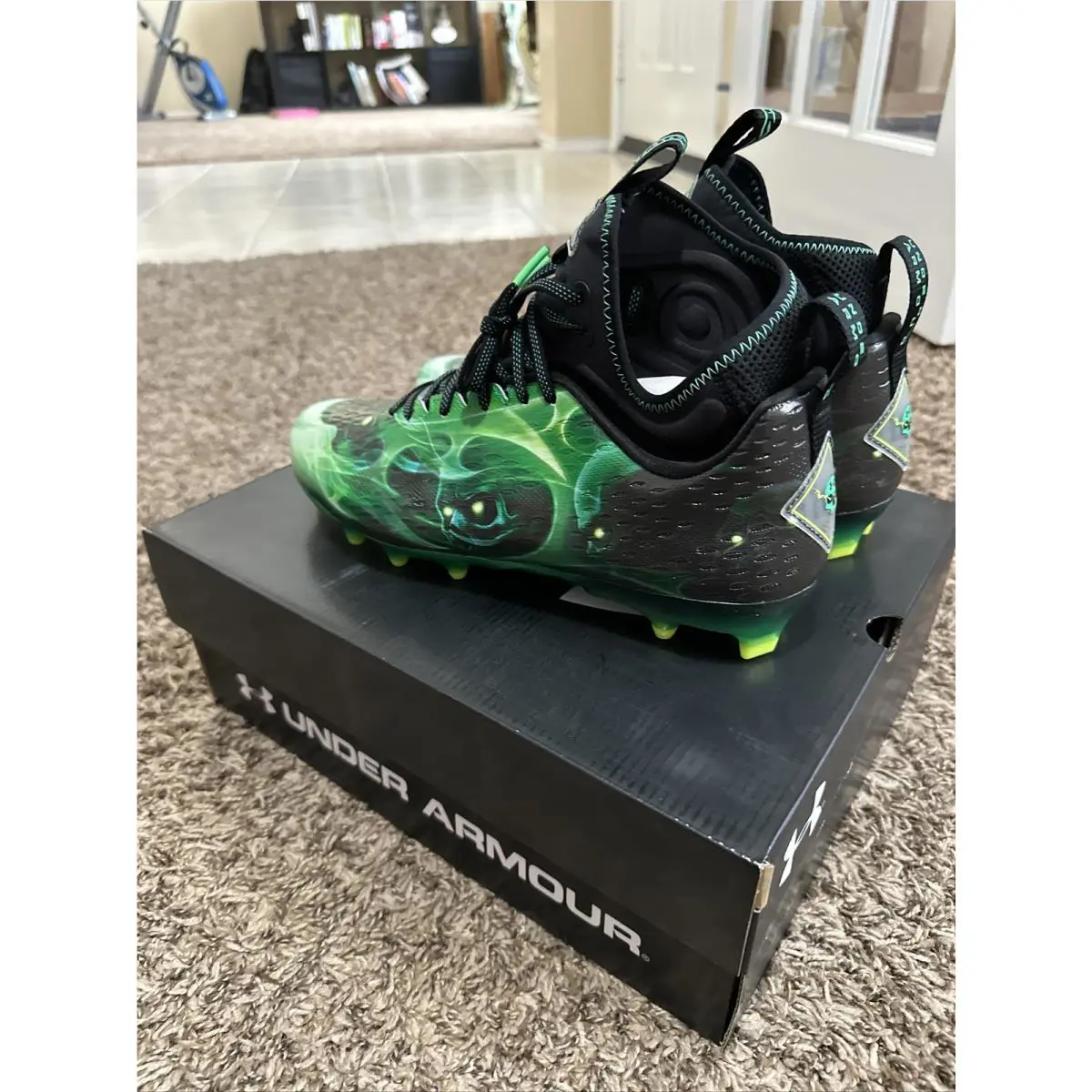 Under Armour shoes - Under Armour Spotlight - Spotlight - 3025376-001 - Green 5