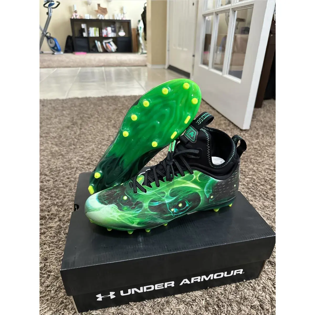 Under Armour shoes - Under Armour Spotlight - Spotlight - 3025376-001 - Green 6