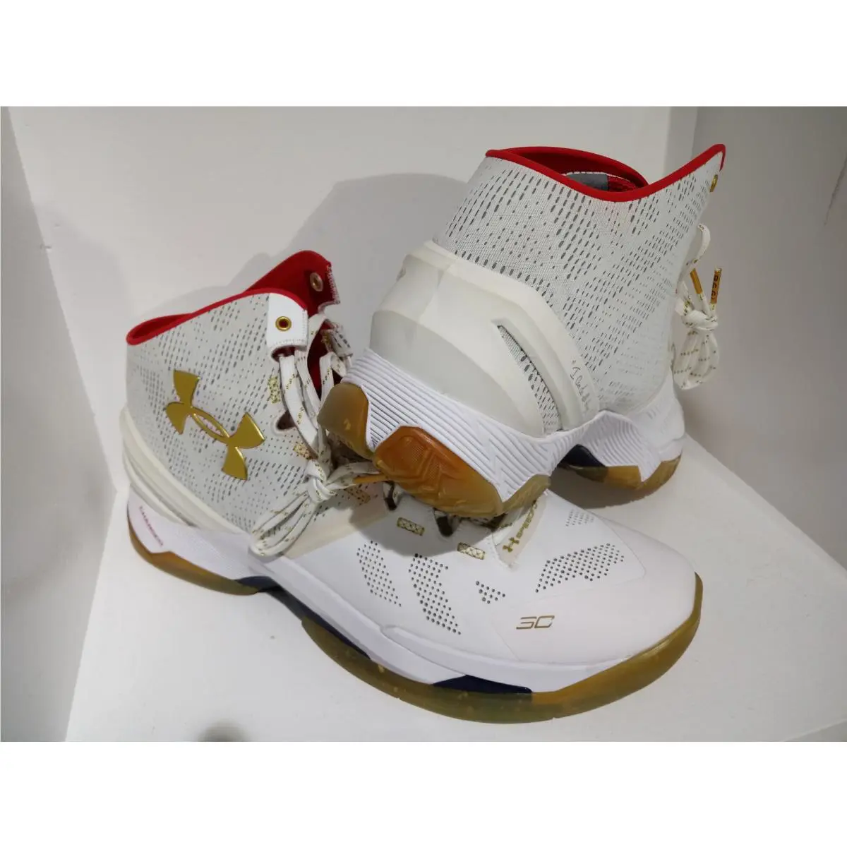 Under Armour shoes - Under armour Curry 2 - Curry - 1259007 107 - White; metallic gold; royal, Manufacturer: white; metallic gold; true royal (UPC: 190086361451) 5