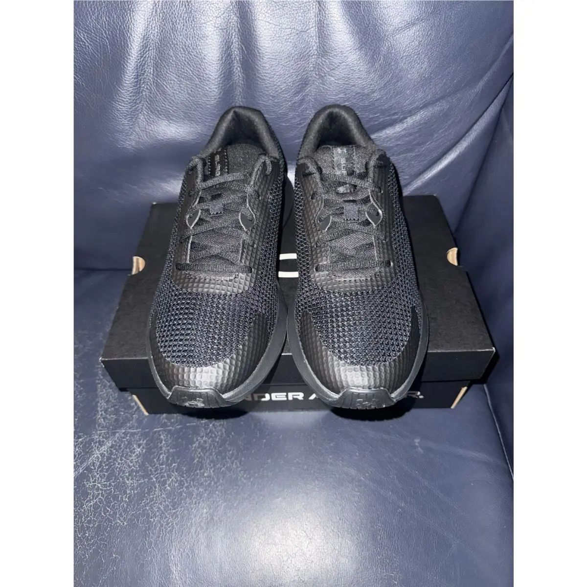 Under Armour shoes - 302483-002 - 3024883-002 - Black (UPC: 195252311988) 1